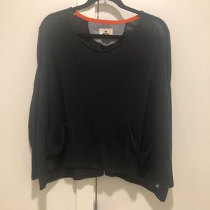 Sperry black sweater